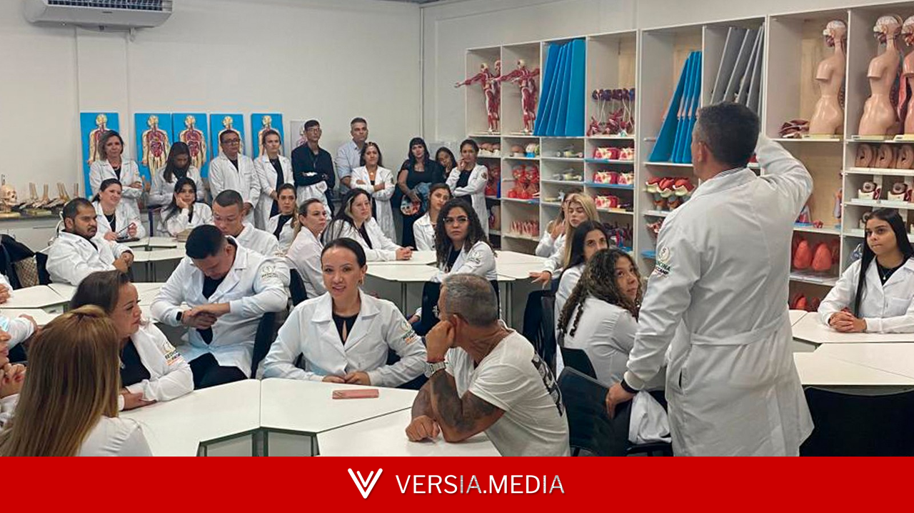 Médicos terão de atingir nota mínima no Enamed para obter registro profissional
